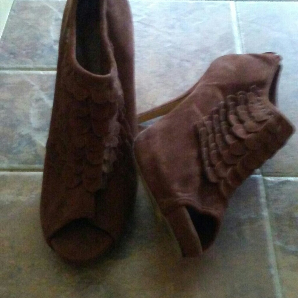 Womans shoes